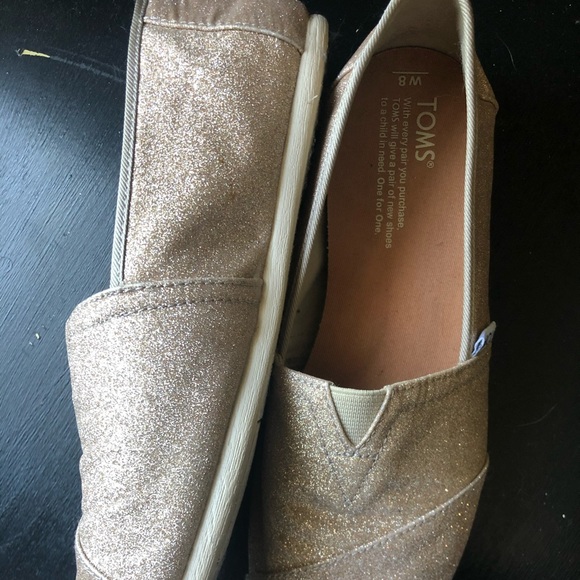 Toms women’s size 8 - Picture 2 of 3